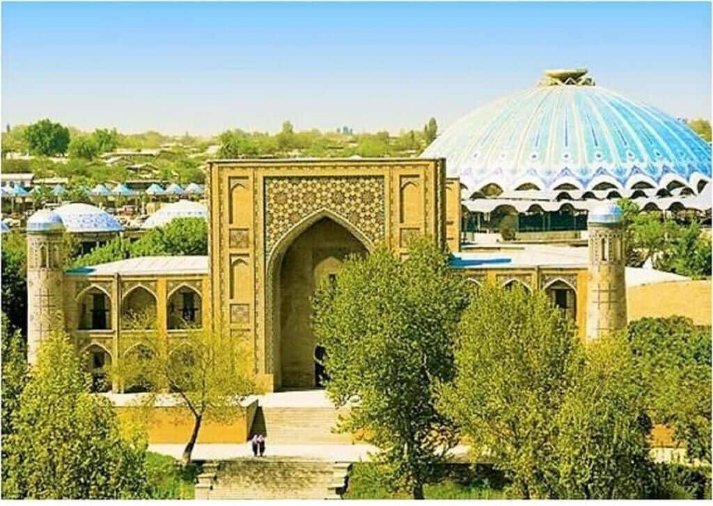 Spacious And Cozy Tashkent Exterior photo